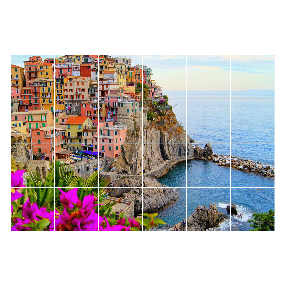 Öntapadós csempe matrica Egy festői tengerparti falu