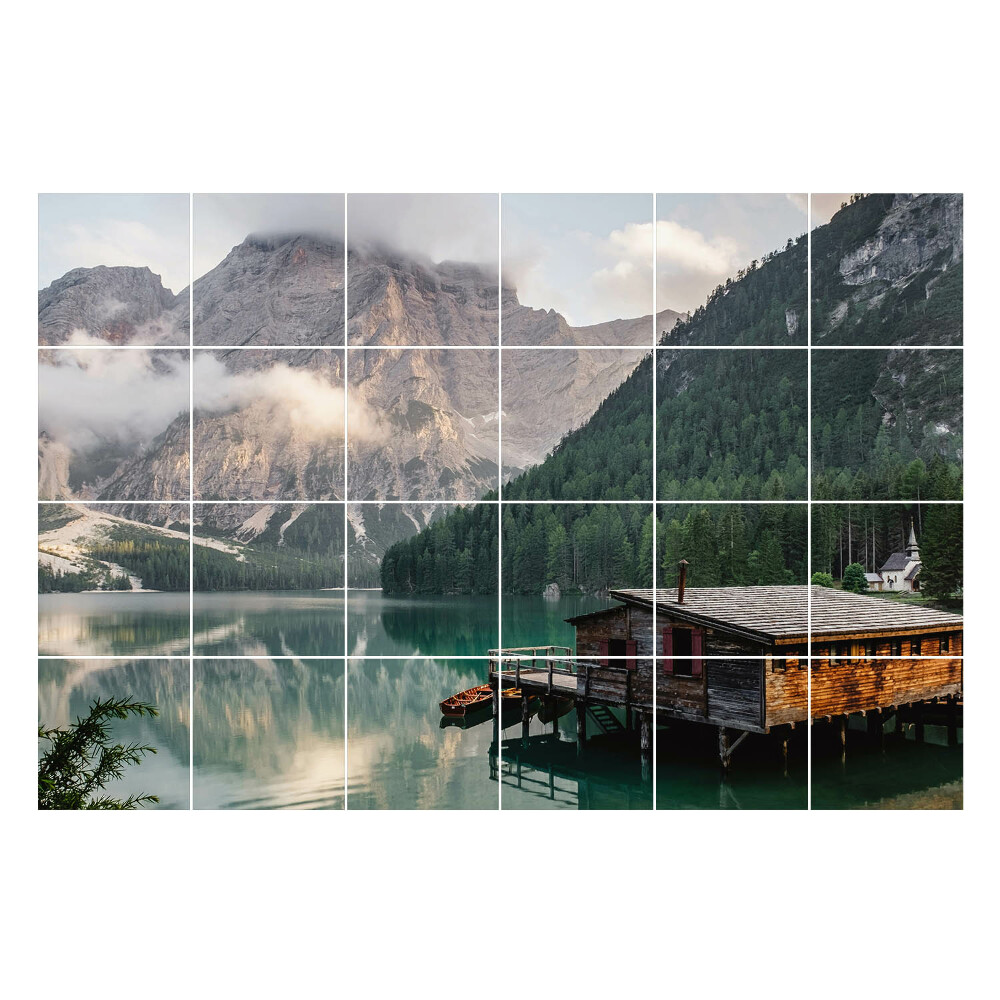 Öntapadós csempe matrica Egy festői kis ház a tóparton