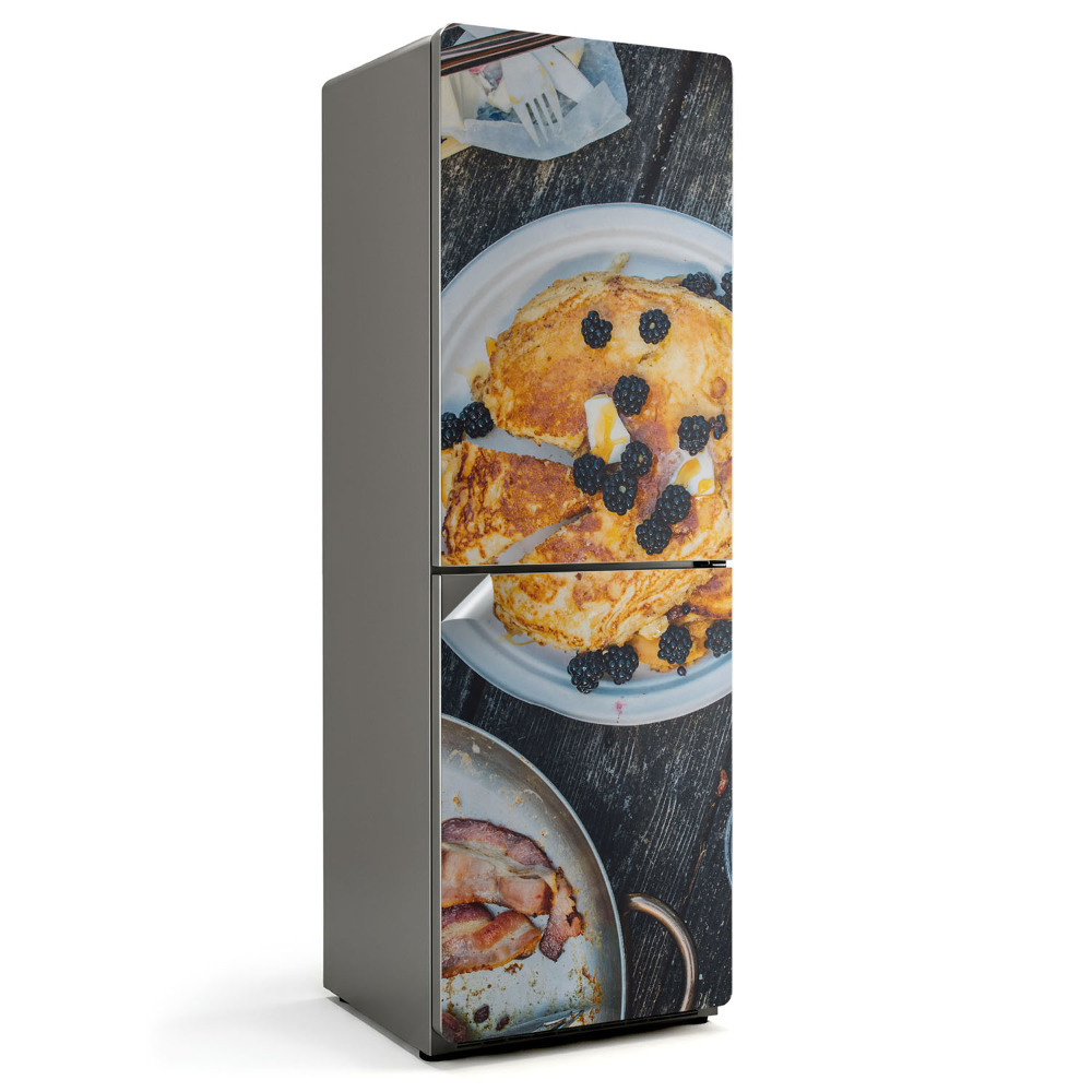 Hűtőszekrényre matrica Finom palacsinta gyümölcsökkel