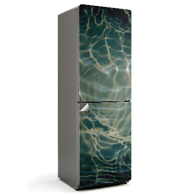 Hűtőszekrényre matrica Hullámok a mozgásban lévő vízben