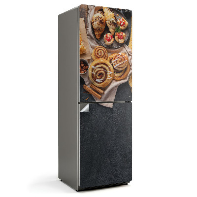 Hűtő matrica Finom péksütemények az asztalon