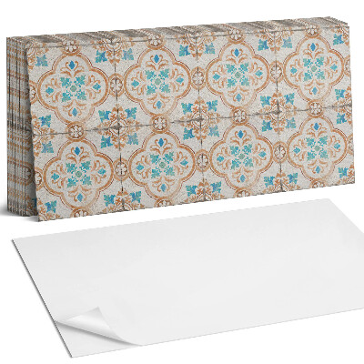 Öntapadó falburkolat Dekoratív motívum virágokkal