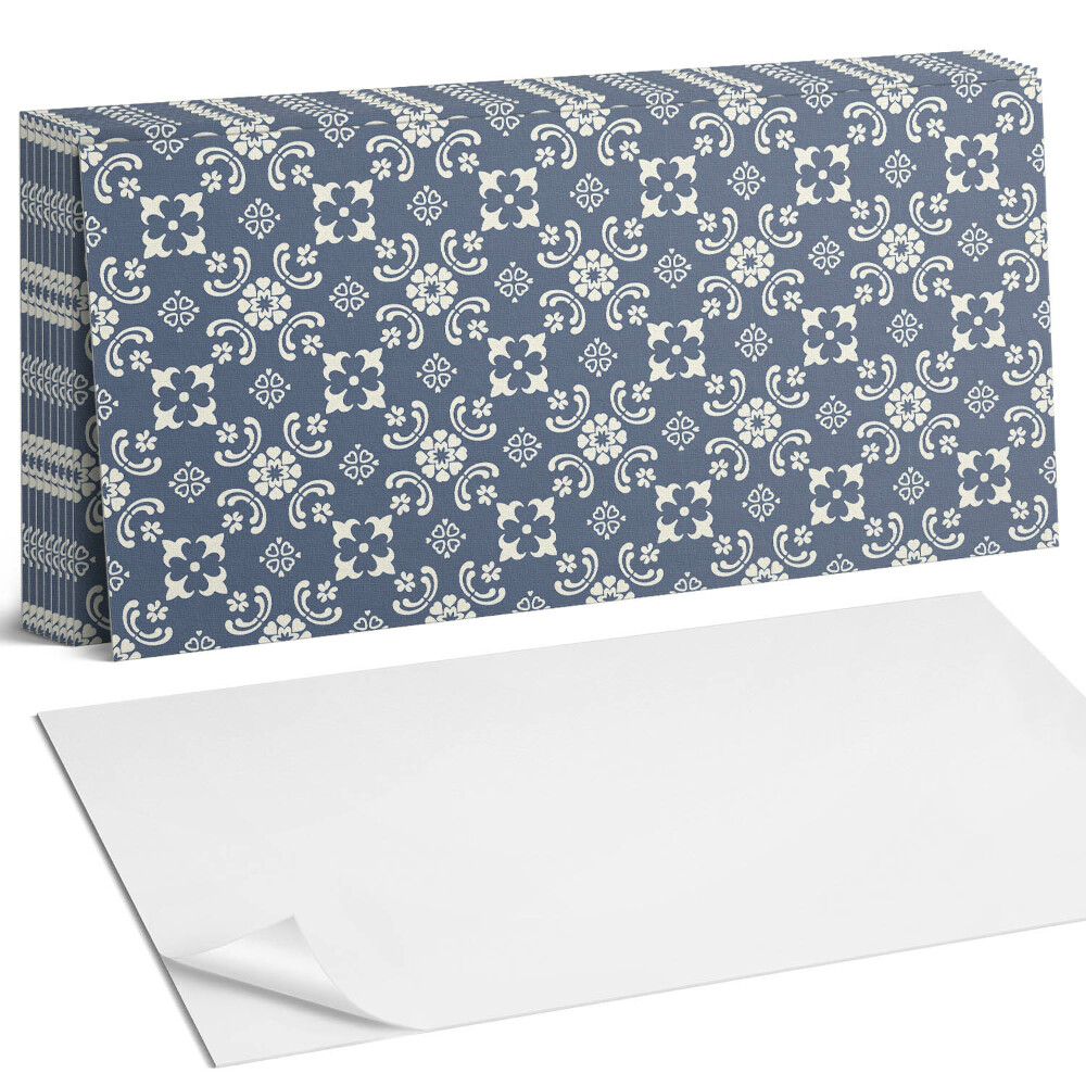 Pvc falburkolat Virágminta a háttérben