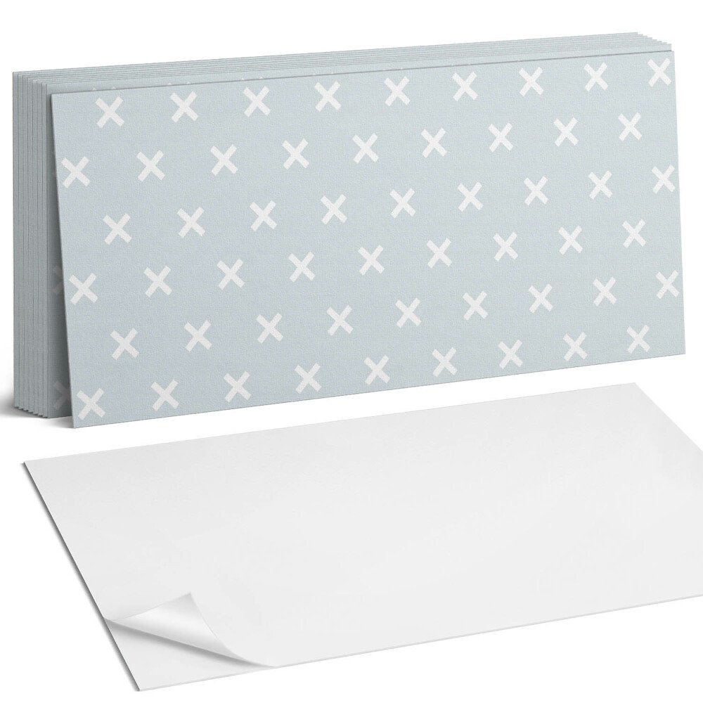 Dekorpanel falra Minta keresztekkel