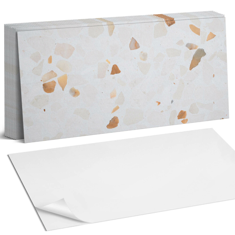 Falpanel Kőtöredékekkel díszített minta