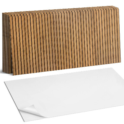 Öntapadó falburkolat Függőleges fa deszkák