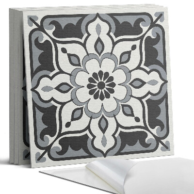 Falpanel négyzet Virágminta díszekkel