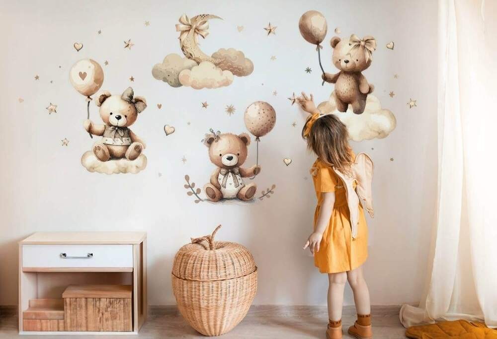 A gyerekszoba olyan, mint valami mese – matricák és bútorok varázslatos teret teremtenek